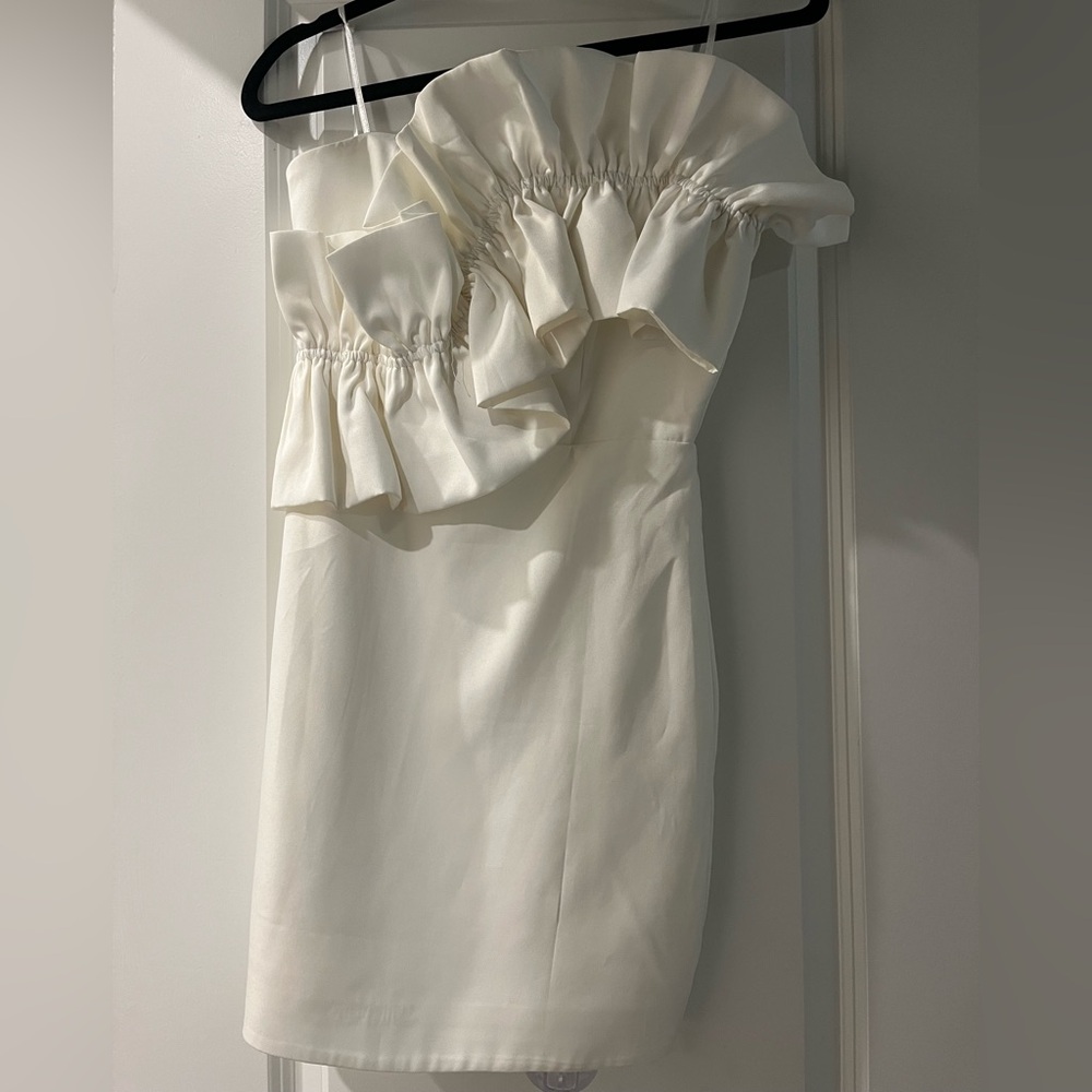 Elegant Cream Ruffled Dress